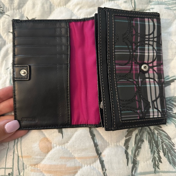 Coach Vintage Wallet - Picture 6 of 8